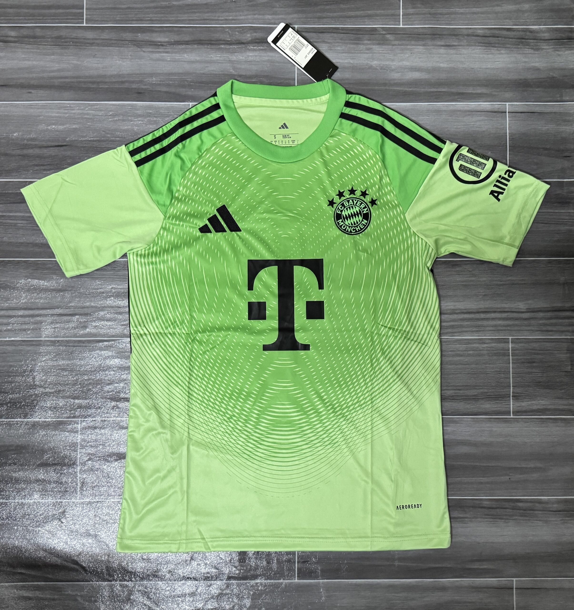 Bayern Munich Goalkeeper Jersey 25/26