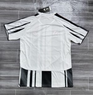 Juventus 2025/26 Home Jersey – Official Serie A Football Shirt - Image 2